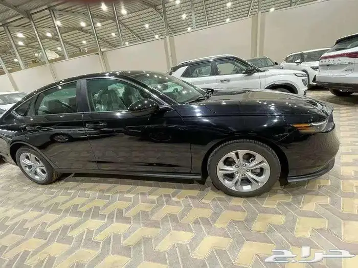 هوندا اكورد ستاندر LX 2025 عازل حراري وحماية مجانية 1