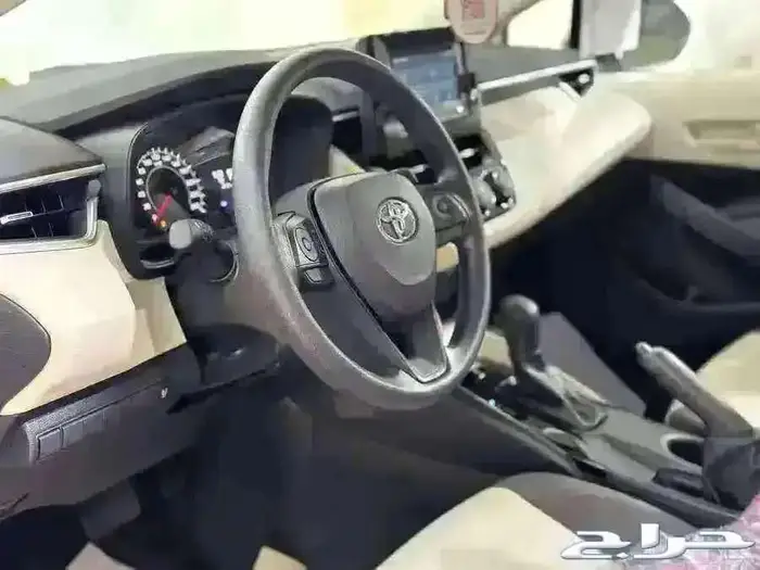 تويوتا كورولا ستاندر 2.0 موديل 2025 4