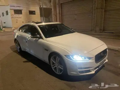جاكوار XE 2016 index