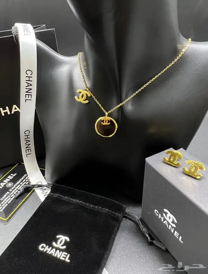عطور ونظارة و أساور متوفر 73