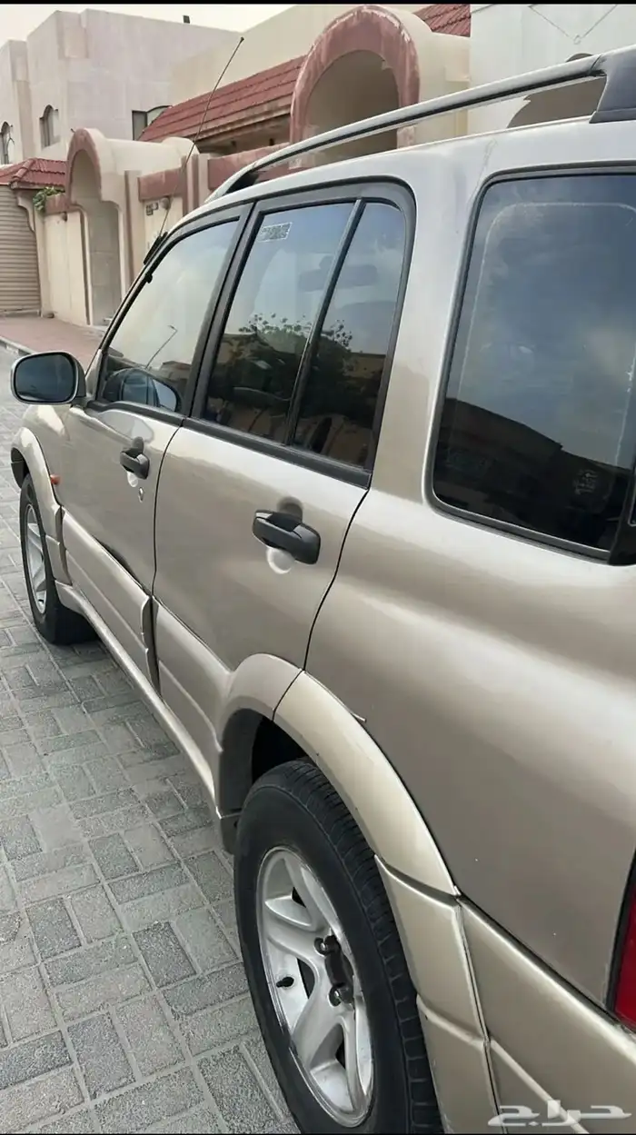 سزوكي سيارة 3