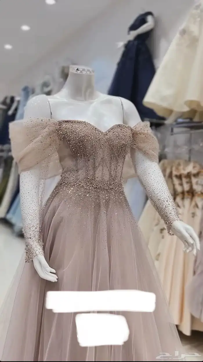 فستان لحمي فخم 0
