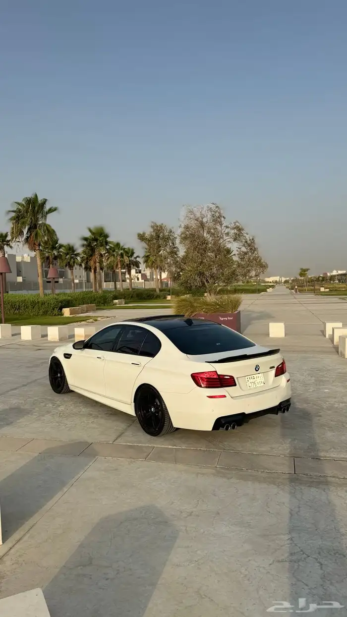 للبيع او البدل بي ام دبليو ام 5 BMW M5 2016 1