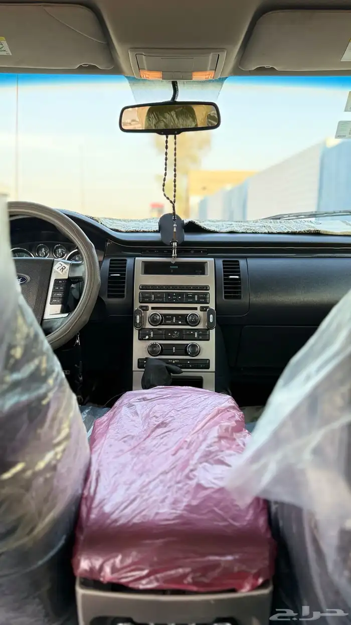 فورد فلكس 2010 18