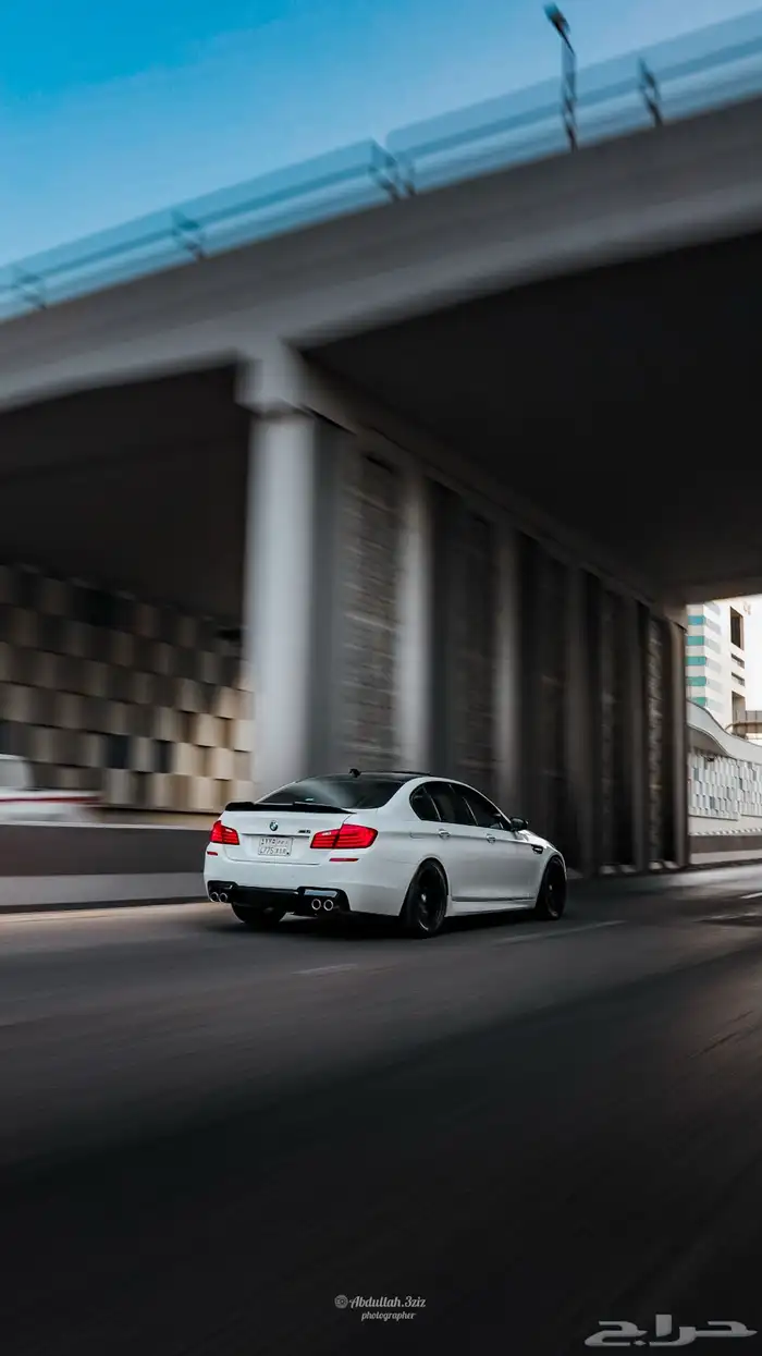 للبيع او البدل بي ام دبليو ام 5 BMW M5 2016 7