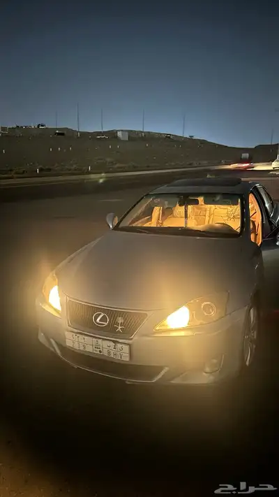 لكزس للبيع الصامل يتواصل السعر 30 ونضيف 9
