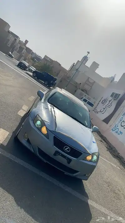 لكزس للبيع الصامل يتواصل السعر 30 ونضيف 11
