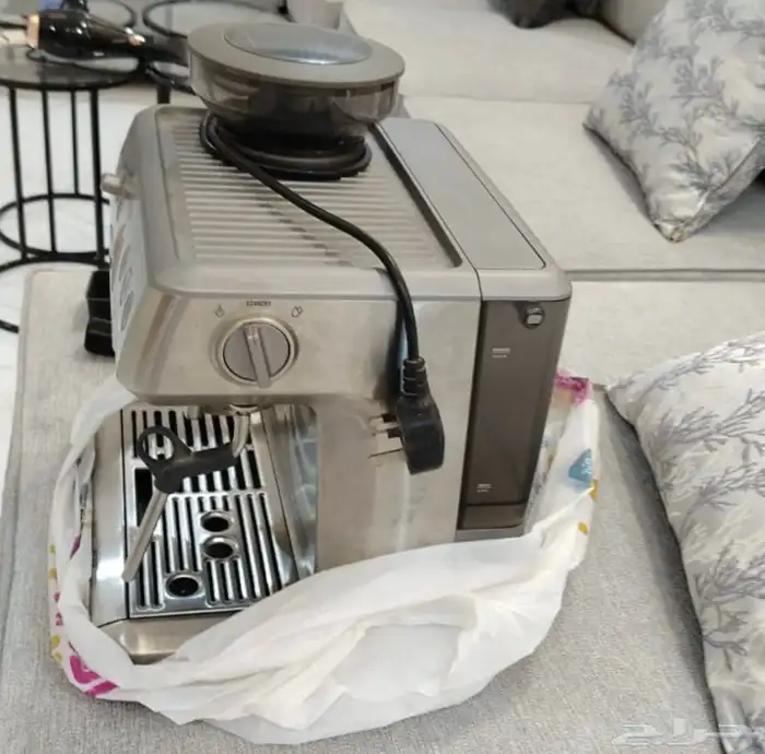 مكينة اسبريسو ماركة sage جديدة 4