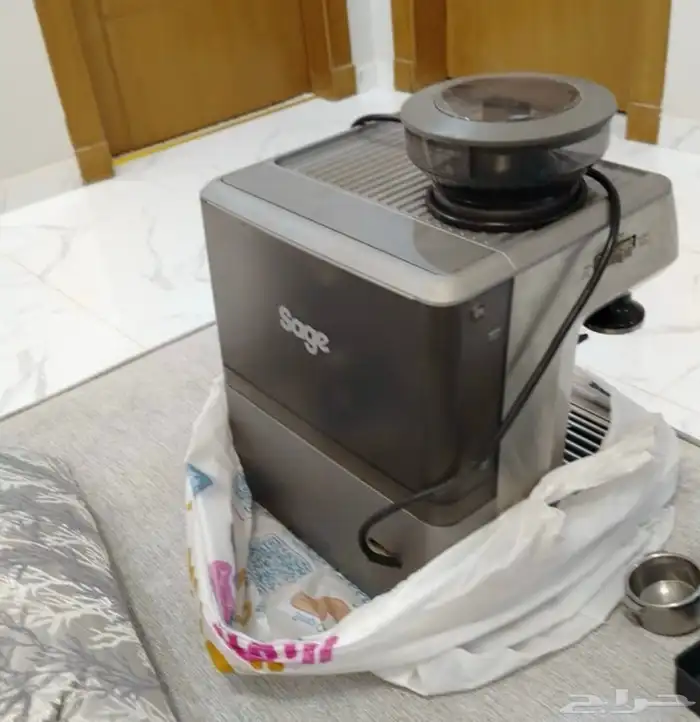 مكينة اسبريسو ماركة sage جديدة 0