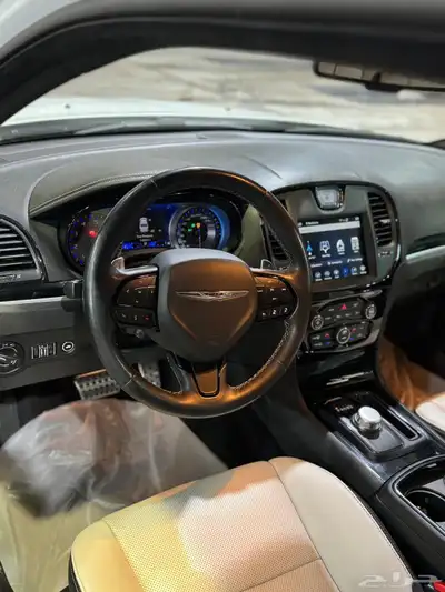 كرايسلر c300 S 2021 بحالة الوكالة 1