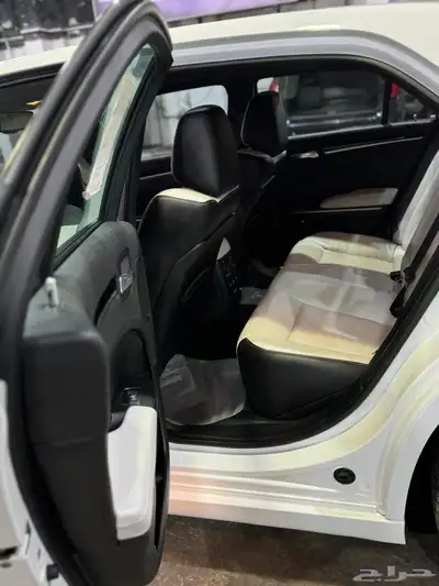 كرايسلر c300 S 2021 بحالة الوكالة 4