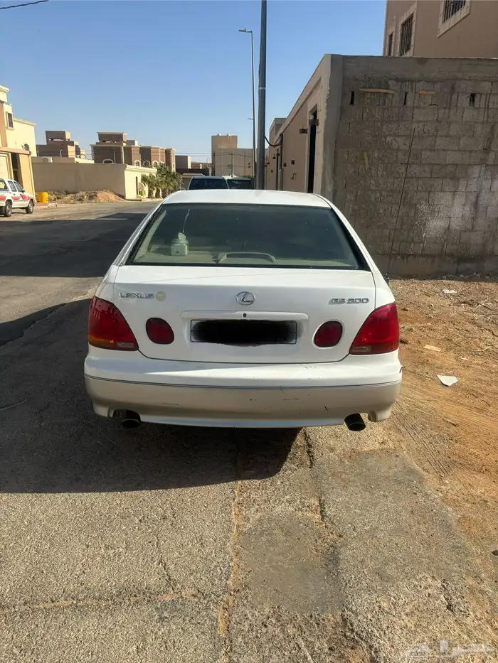 لكزز جي اس 2002 1