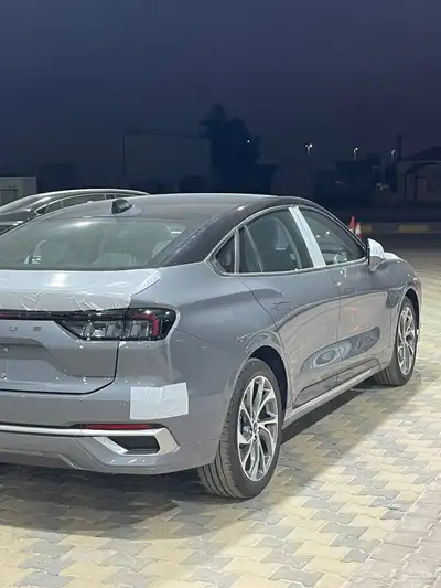 فورد تورس جديد تيتانيوم بنزين موديل 2025 2
