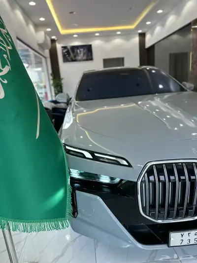 مكتب تأجير سيارات 0