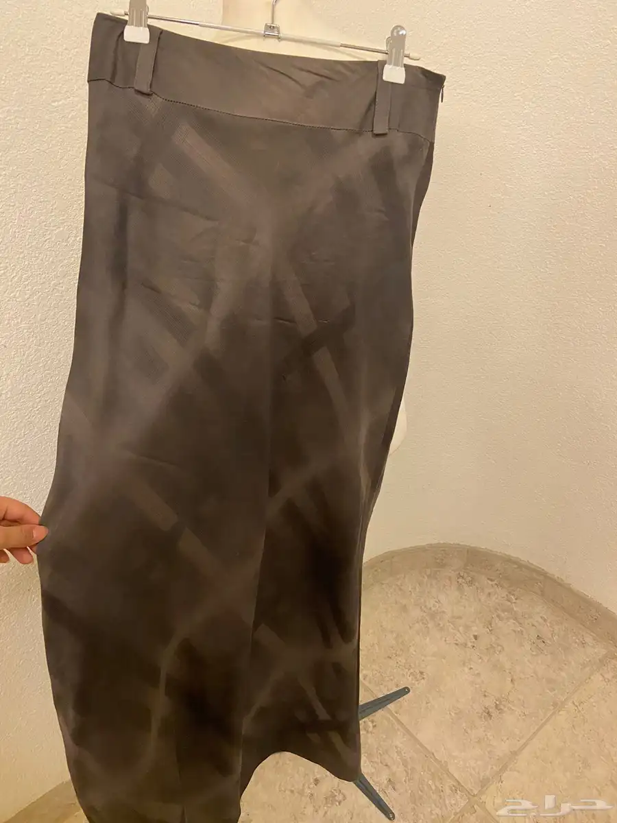 تنورة ماركة بيربري 0