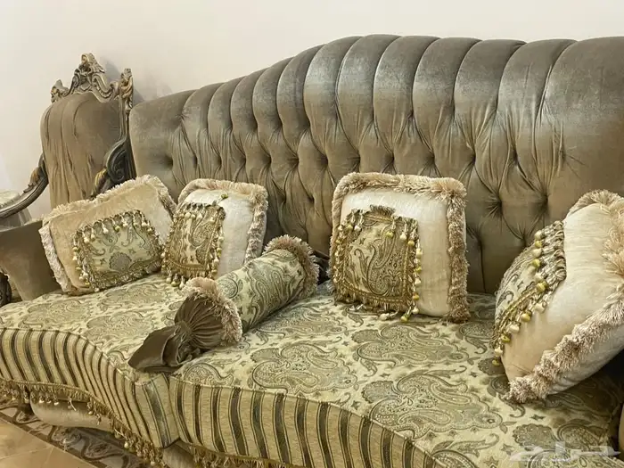 اثاث ( كنب )مجلس للبيع 3