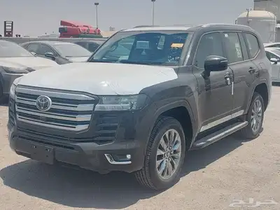 لاندكروزر بنزين 2025 جي اكس ار 4 اسود 0