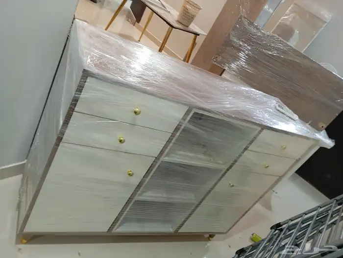 نقل عفش منزلي وأثاث مكتبي 2