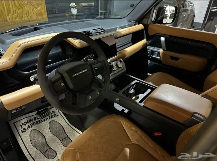 دفندر 2023 داخليه جملي V8 نظيف P110 5
