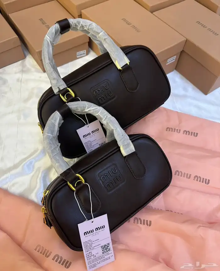 شنط برادا ميوميو كوتش سان لوران شانيل مع الملحقات 6