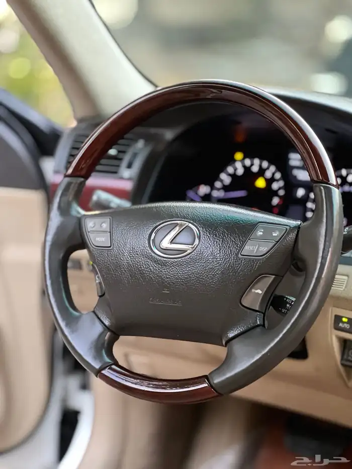 لكزس LS460 مخزن وكالة 2008 فل كامل 29