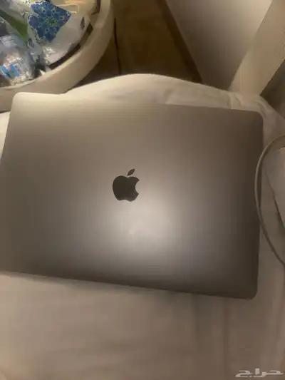 ماك بوك 0