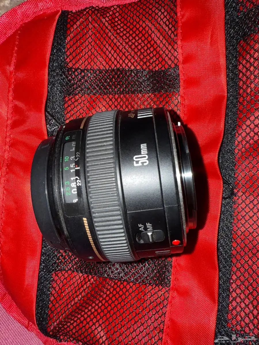 عدسة كانون 50mm 0