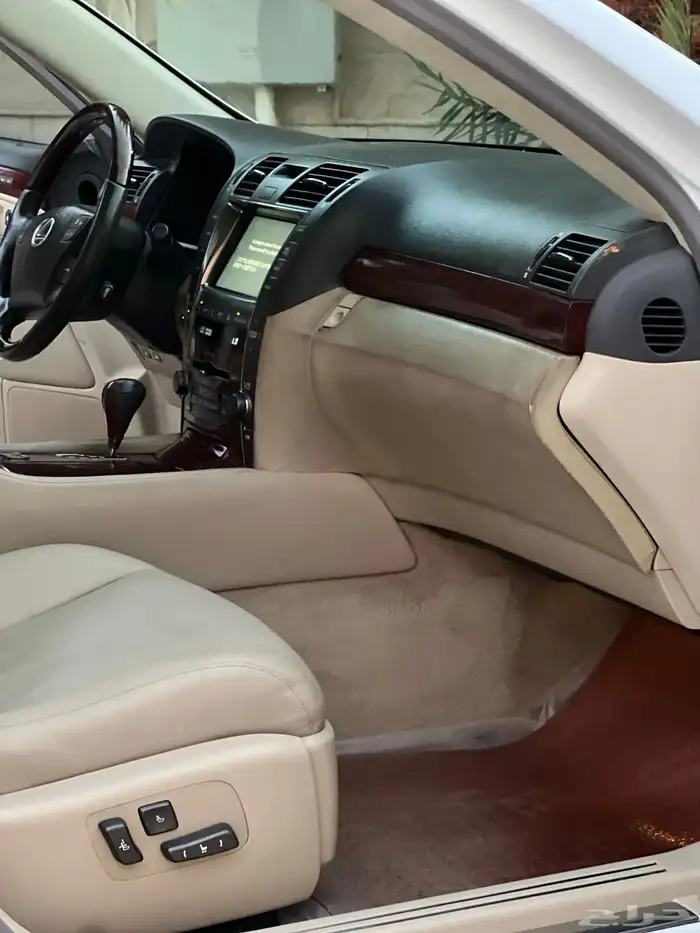 لكزس LS460 مخزن وكالة 2008 فل كامل 28