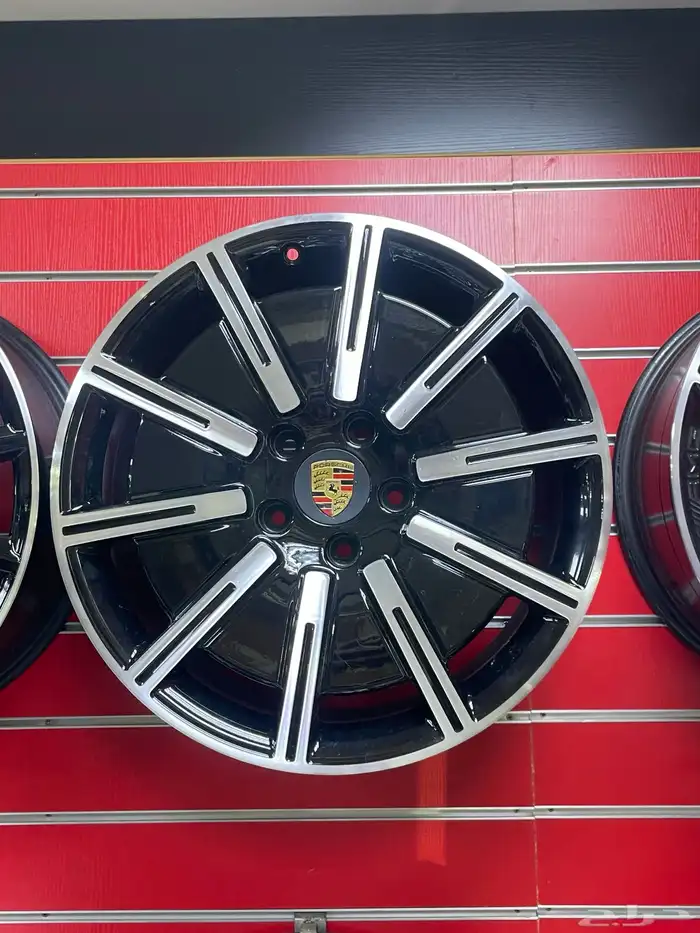 مرسيدس s63 amg بورش دينفدر 18