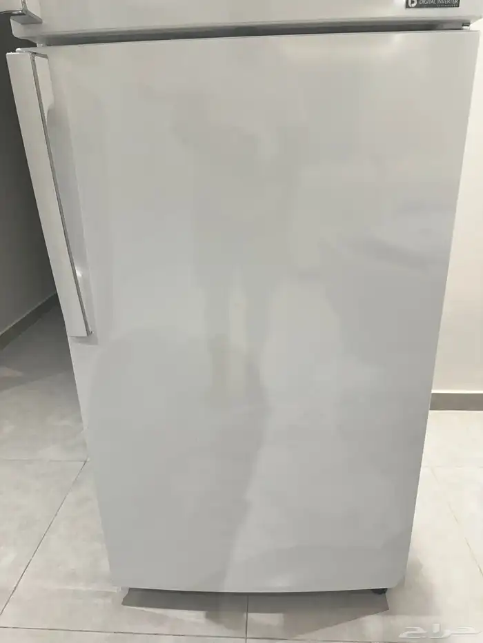 ثلاجة سامسونج اشبه بالجديدة 1