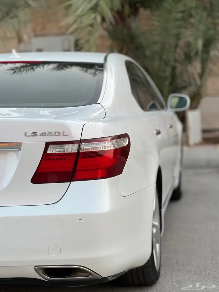 لكزس LS460 مخزن وكالة 2008 فل كامل 11