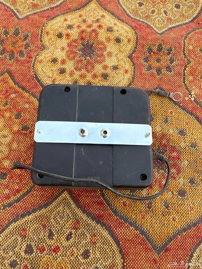 منضم بطاريه الظفيه سياره للبيع 2