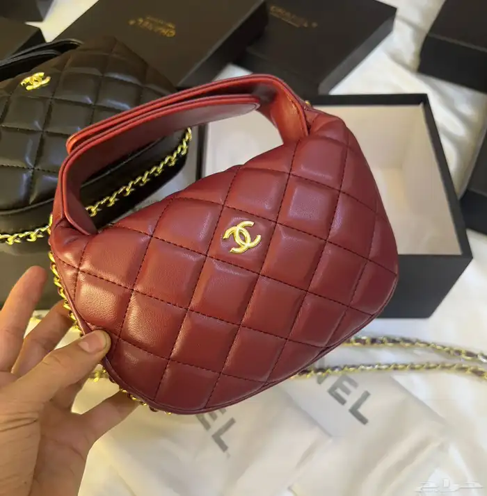 شنط برادا ميوميو كوتش سان لوران شانيل مع الملحقات 63