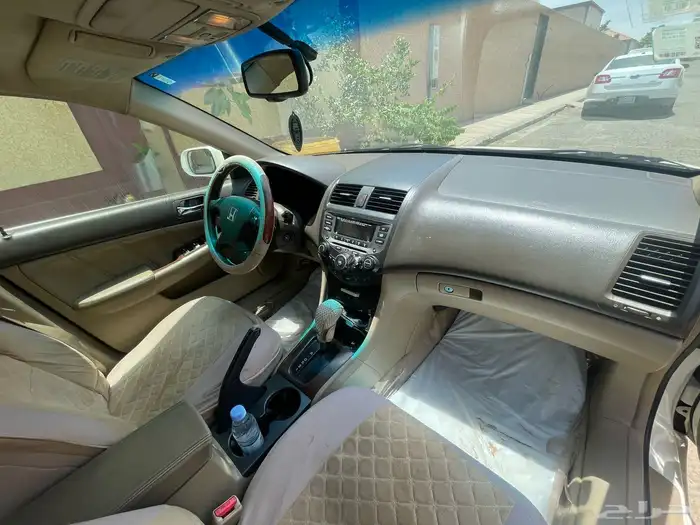 سيارة هوندا اكورد 4