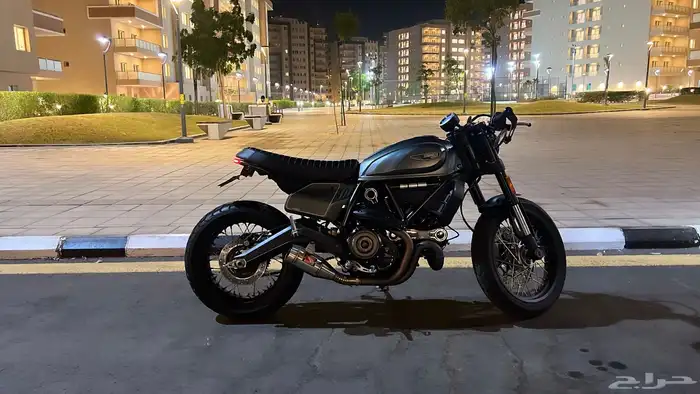 دباب دوكاتي scrambler night shift 17
