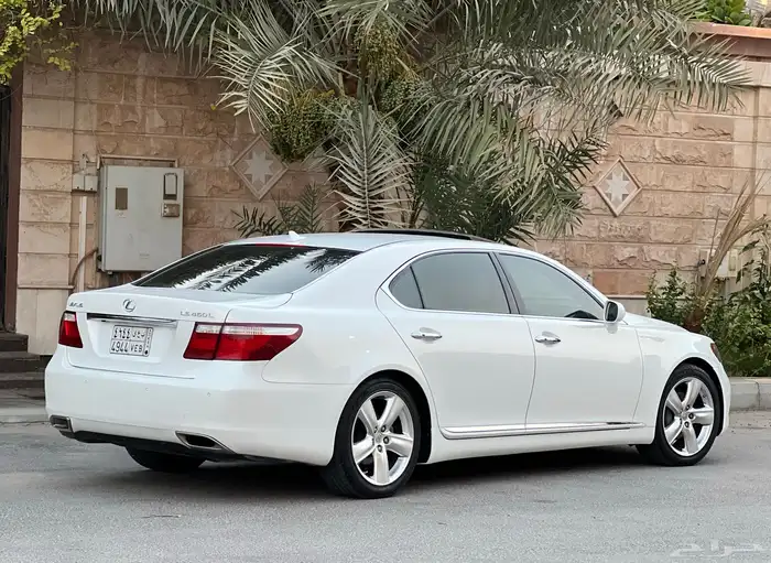 لكزس LS460 مخزن وكالة 2008 فل كامل 18
