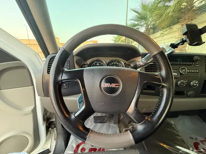 سييرا GMC 2008 غمارتين سعودي الجميح نظيفه جدا 23
