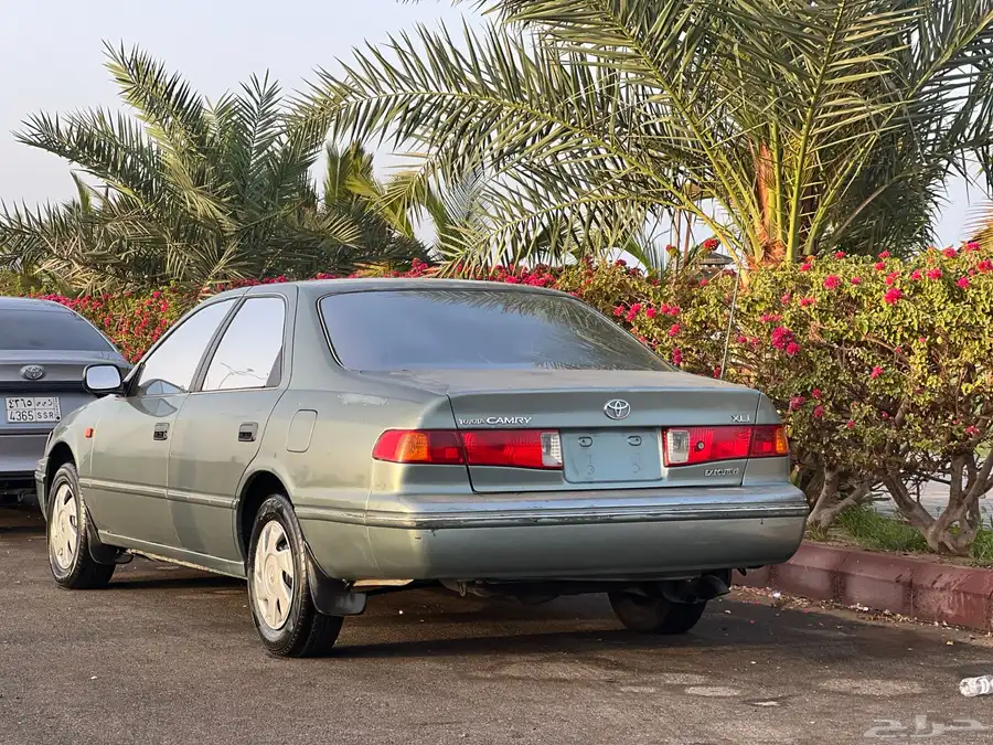 كامري للبيع 2002 3