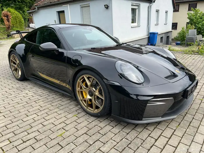 بورش جي تي Porsche GT3 2025 Weissach edition facelift 2