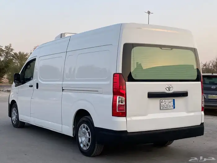 باص تويوتا هايس 2021 سقف عالي ثلاجة 3