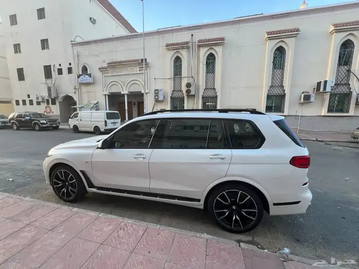 بي ام دبليو 1