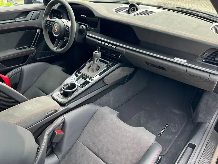 بورش جي تي Porsche GT3 2025 Weissach edition facelift 6