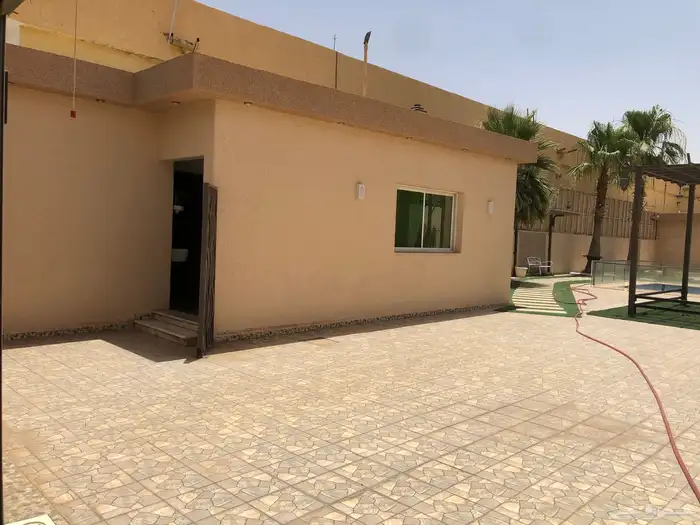 شالية   استراحة للبيع حي الحزم 3