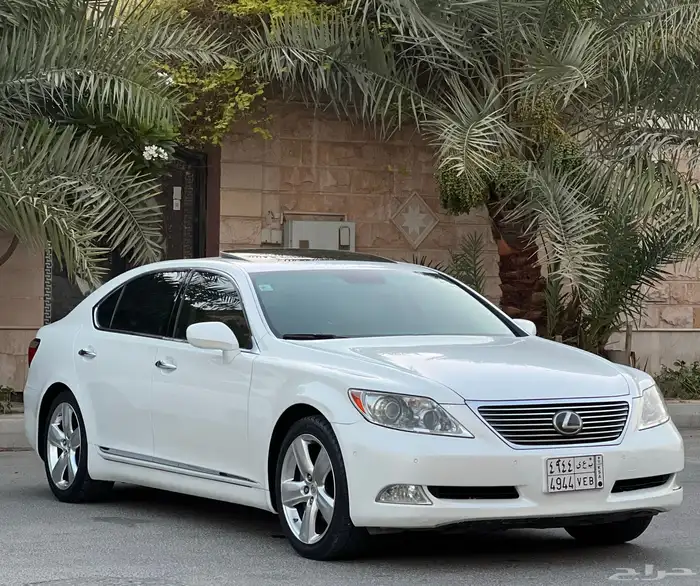 لكزس LS460 مخزن وكالة 2008 فل كامل 5