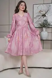 فستان زهري نصف الساق L 0