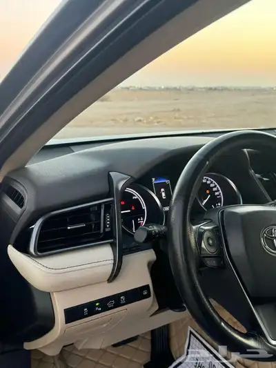 تويوتا كامري هايبرد 2022 بحالة الوكاله 9