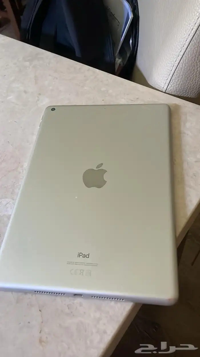 iPad جديد مستعمل ما كسر ولا كسرة بس يحتاج له تنظيف من محل 1
