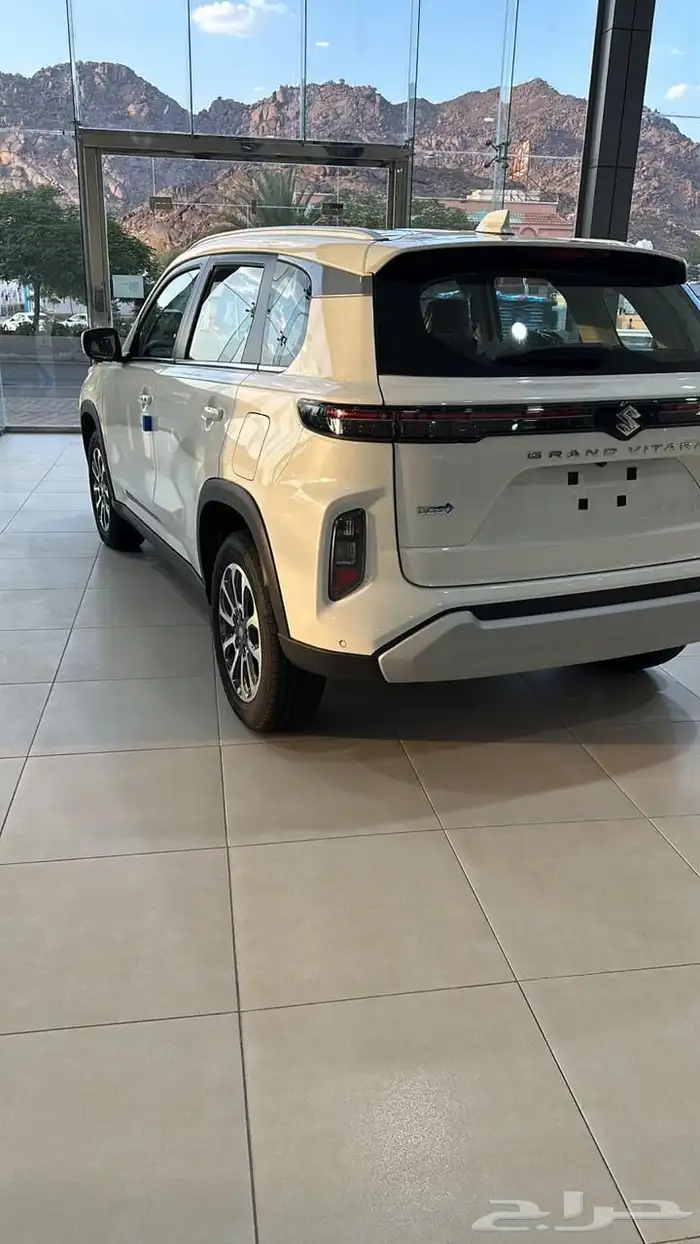 سوزوكي قراند فيتارا GLX 4