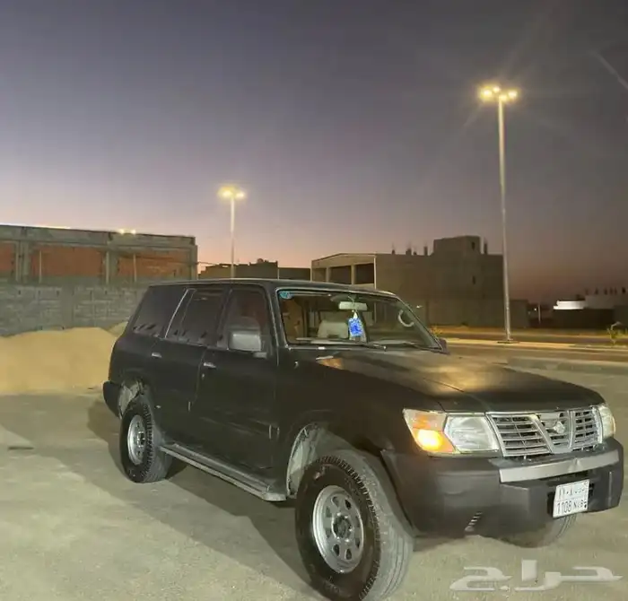 نيسان موديل 2000 9