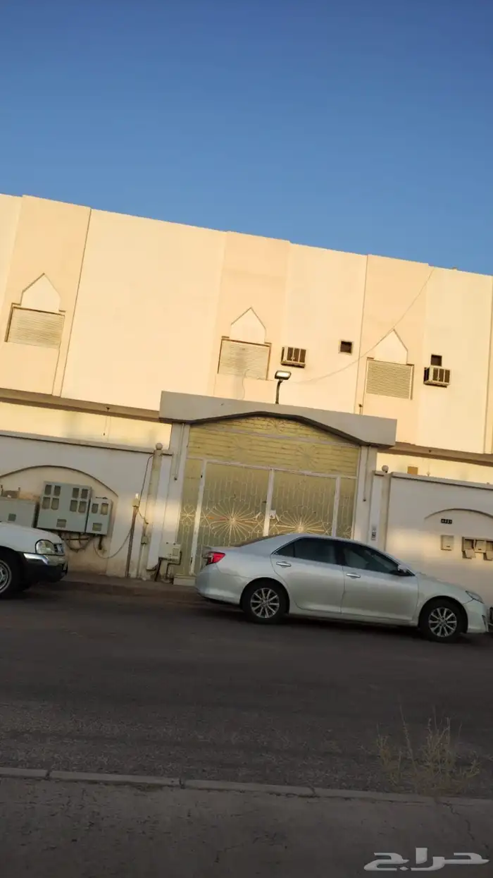 عمارة للبيع في الجرف الشرقي 0